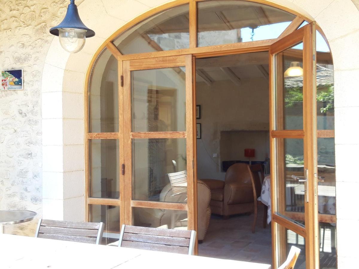 Le Petit Domeynes Meynes Exterior foto