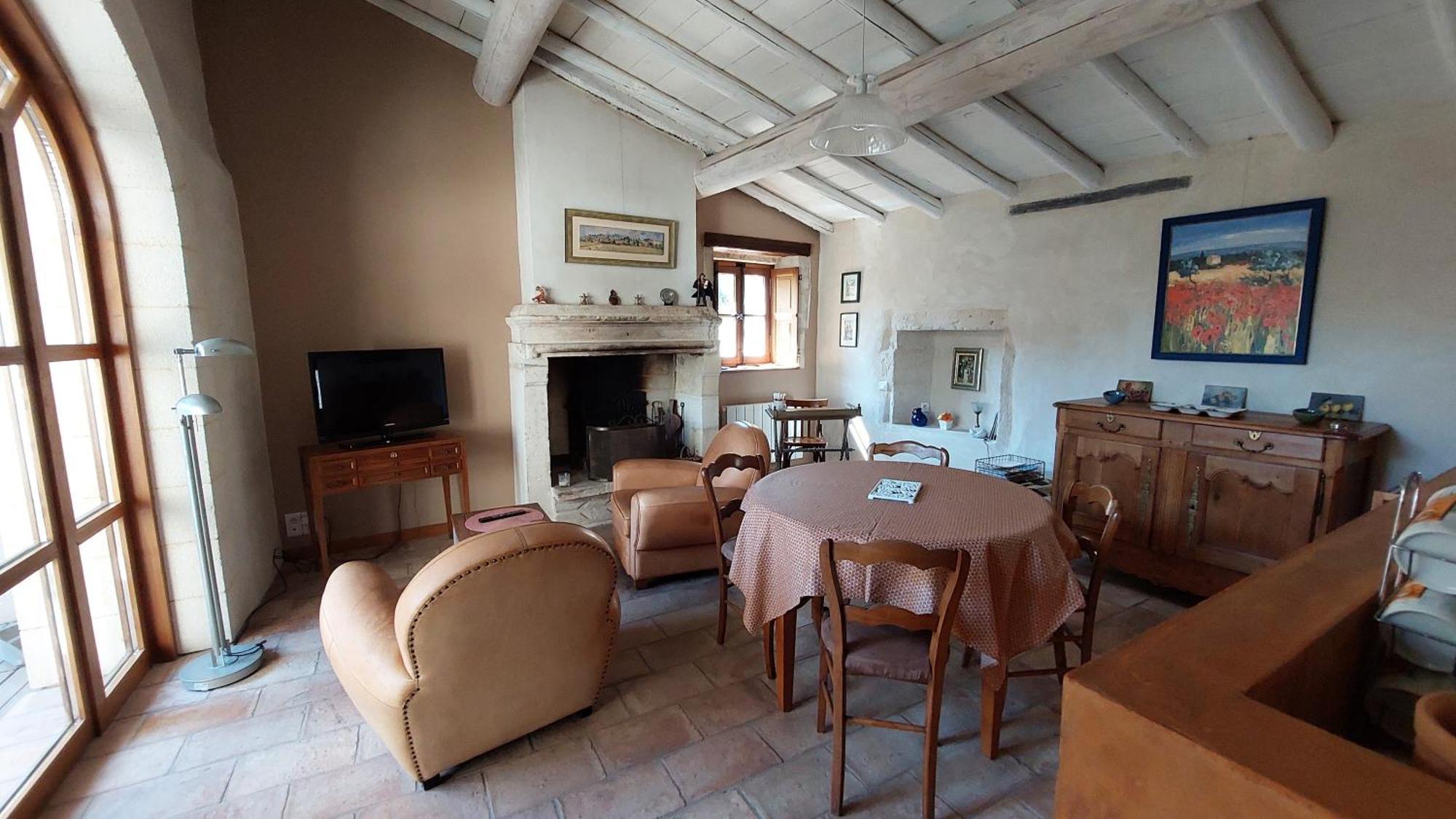 Le Petit Domeynes Meynes Exterior foto