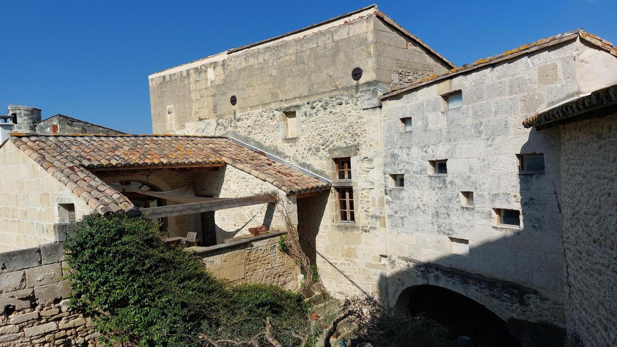 Le Petit Domeynes Meynes Exterior foto